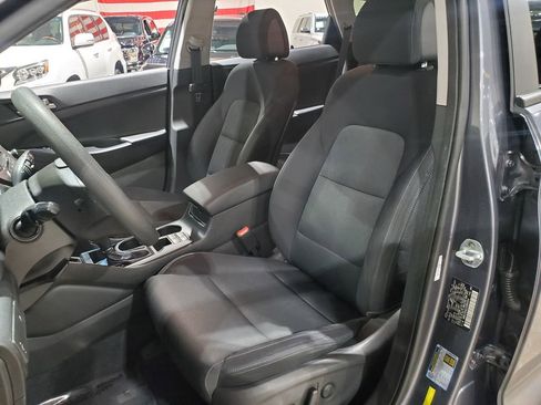 Used 2018 Hyundai Tucson SEL image 6