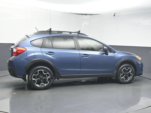 Used 2013 Subaru Crosstrek 2.0i Premium w/ Popular Pkg 1 AWD/4WD image 8
