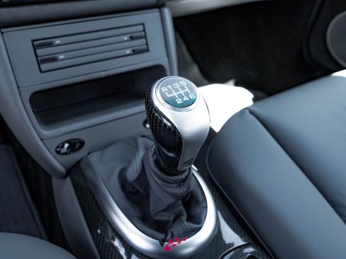 Used 1999 Porsche 911 Carrera 4 image 2