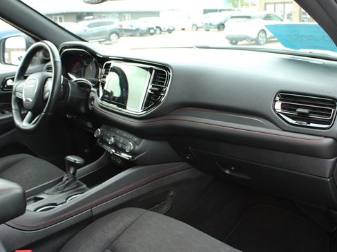 Used 2025 Dodge Durango GT AWD/4WD image 30
