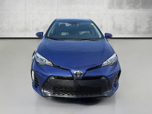 Used 2017 Toyota Corolla SE w/ SE Premium Package image 2