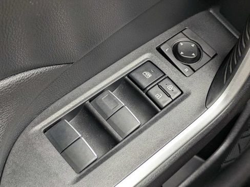 Used 2019 Toyota RAV4 XLE Premium w/ Cold Weather Package AWD/4WD image 25