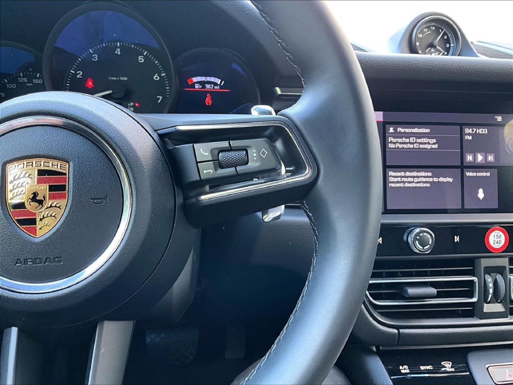 Certified 2026 Porsche Macan AWD/4WD image 24
