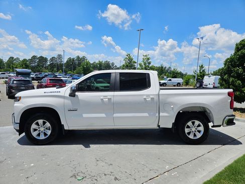 Used 2020 Chevrolet Silverado 1500 LT w/ Texas Edition RWD image 4