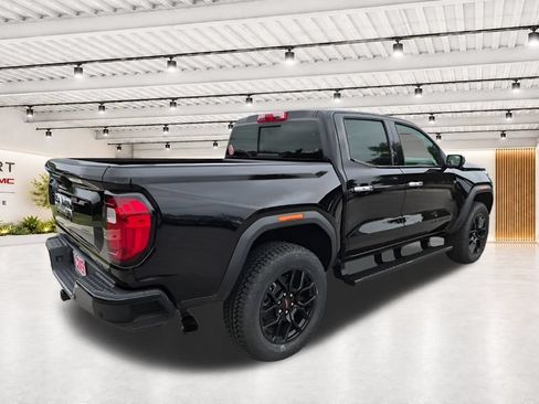 New 2026 GMC Canyon Denali w/ LPO, Denali Black Edition AWD/4WD image 11