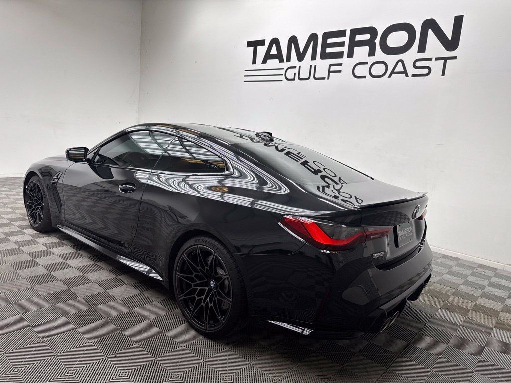 Used 2021 BMW M4 Coupe w/ Executive Package RWD image 3