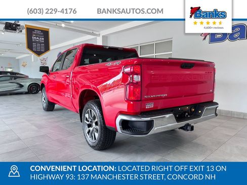 Used 2024 Chevrolet Silverado 1500 LT AWD/4WD image 5