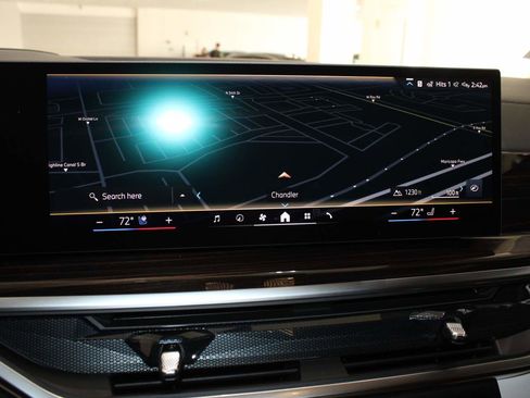 Used 2026 BMW X5 xDrive40i w/ Climate Comfort Package image 21