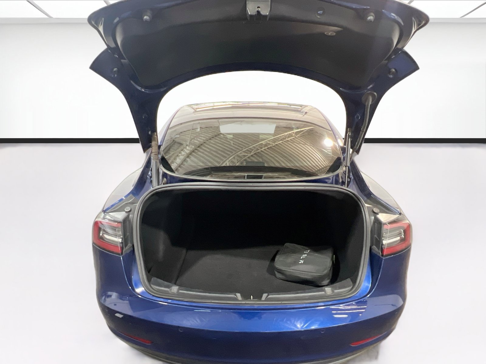 Used 2022 Tesla Model 3 RWD image 19