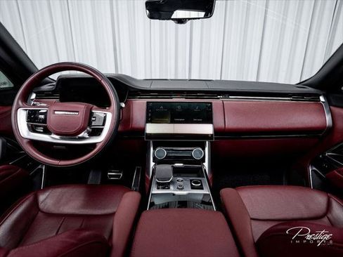 Used 2023 Land Rover Range Rover Long Wheelbase Autobiography AWD/4WD image 30