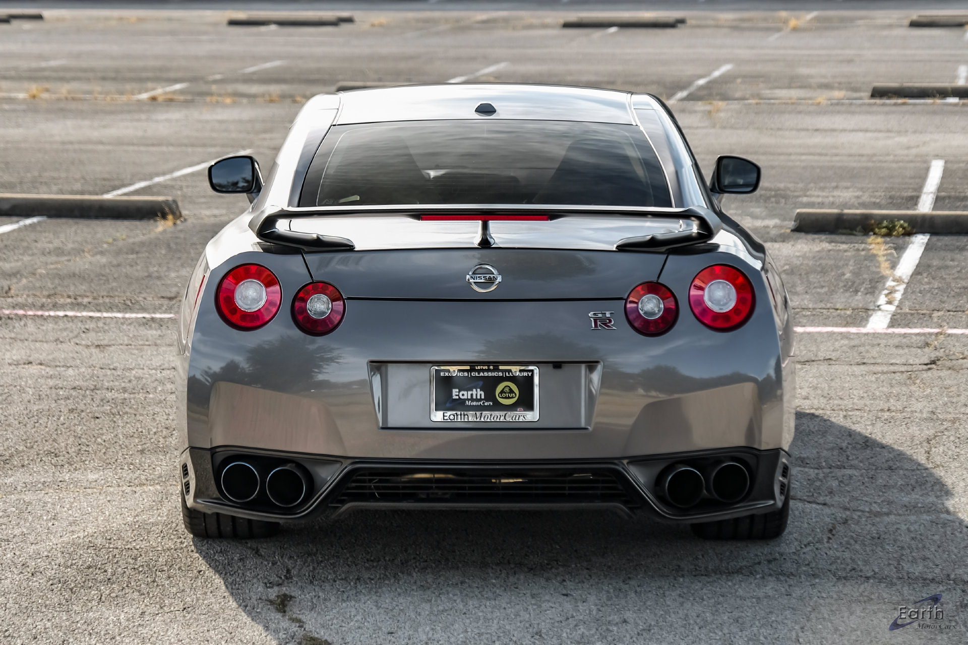 Used 2013 Nissan GT-R Black Edition AWD/4WD image 15