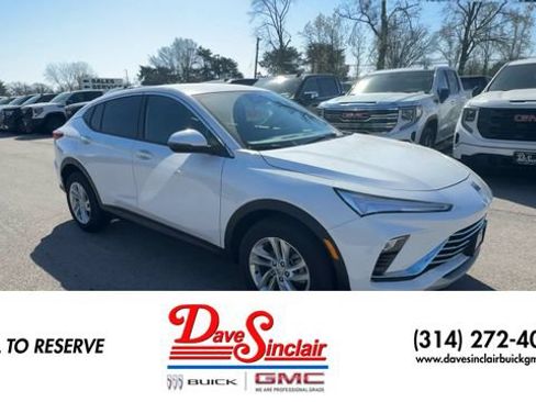 New 2026 Buick Envista Sport Touring w/ Convenience I Package FWD image 2