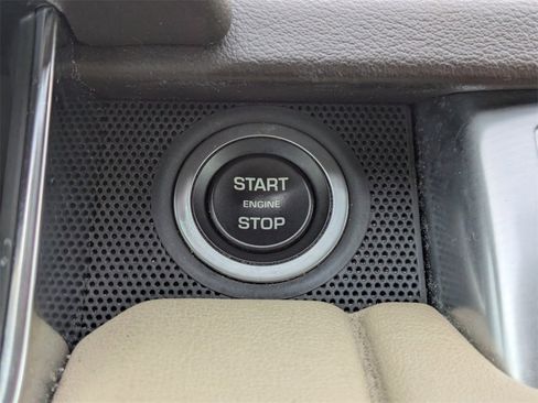 Used 2020 Land Rover Range Rover Sport HSE image 29