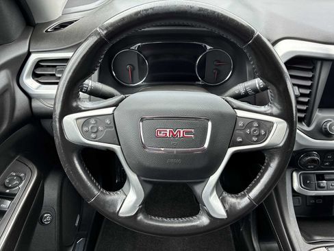 Used 2020 GMC Acadia SLT w/ Driver Alert Package II AWD/4WD image 11