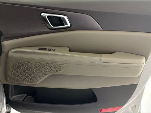 New 2026 Kia Carnival EX FWD image 46