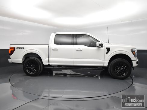 Used 2025 Ford F150 Lariat w/ Equipment Group 502A High AWD/4WD image 54