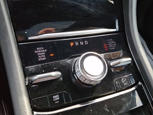 Used 2022 Jeep Grand Cherokee Overland image 15