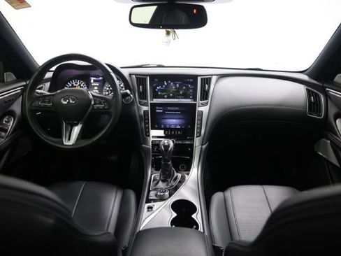 Used 2021 INFINITI Q60 3.0t Luxe w/ Essential Package RWD image 39