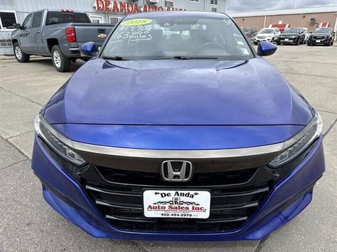 Used 2018 Honda Accord Sport image 12