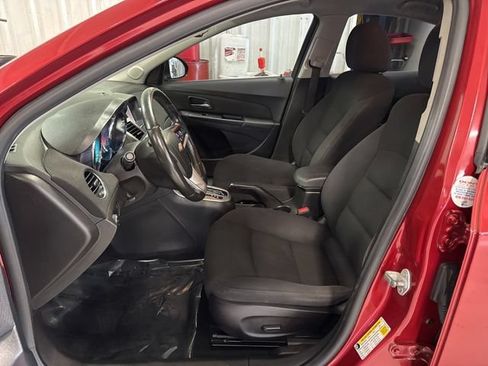 Used 2014 Chevrolet Cruze LT w/ RS Package FWD image 25