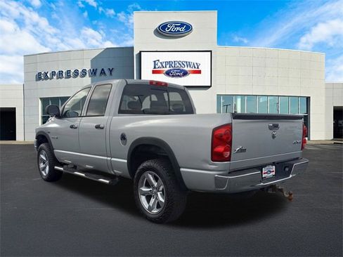 Used 2008 Dodge Ram 1500 Truck SLT w/ Trailer Tow Group image 8