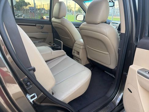 Used 2011 Hyundai Santa Fe Limited AWD/4WD image 19