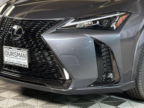 New 2026 Lexus UX 300h AWD image 3