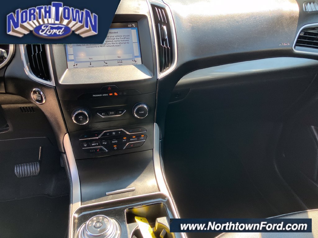Used 2019 Ford Edge SEL w/ Equipment Group 201A AWD/4WD image 13