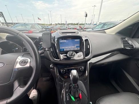 Used 2016 Ford Escape Titanium w/ Equipment Group 301A FWD image 22