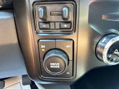 New 2026 Ford F350 Lariat AWD/4WD image 19