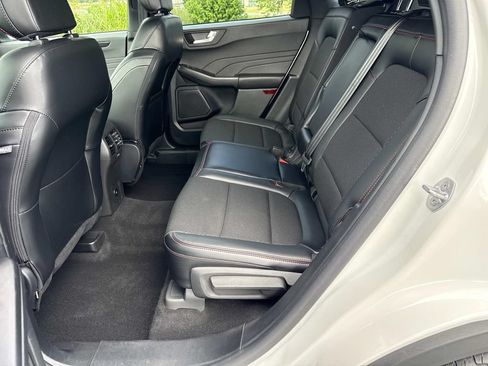 Used 2025 Ford Escape ST-Line w/ Tech Pack #1 AWD/4WD image 23