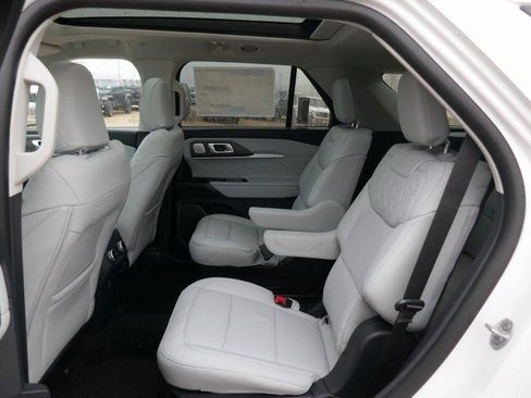 New 2026 Ford Explorer Platinum w/ LUX Leather Package image 11