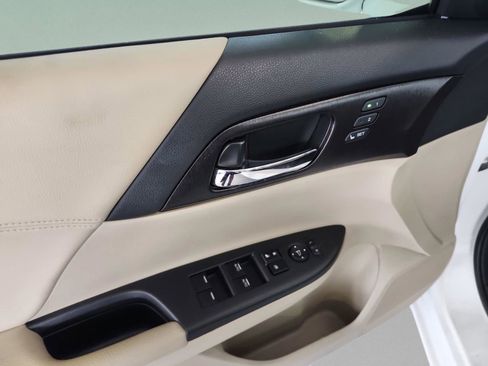 Used 2013 Honda Accord EX-L image 16