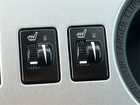 Used 2023 Toyota 4Runner SR5 image 21