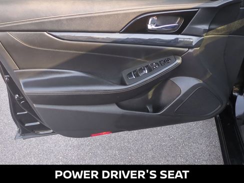 Certified 2023 Nissan Maxima Platinum w/ Sport Mat Group image 12