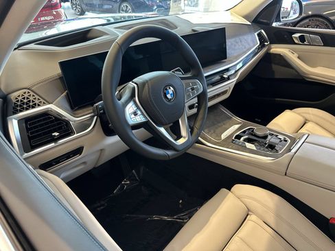 New 2027 BMW X7 xDrive40i w/ Premium Package AWD/4WD image 10