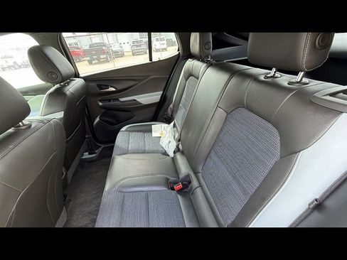 Used 2024 Buick Envista Preferred FWD image 23