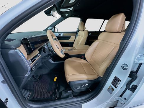 New 2026 Hyundai Santa Fe Limited FWD image 16