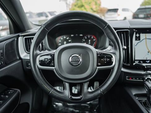 Used 2021 Volvo XC60 T6 R-Design w/ Advanced Package image 28