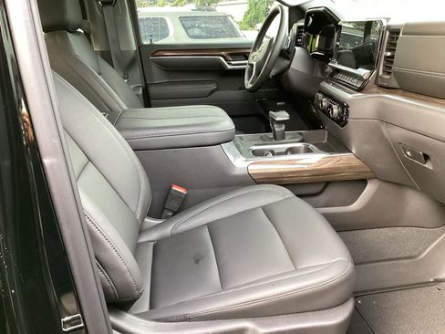 Used 2025 Chevrolet Silverado 1500 RST w/ RST All Star Premium Package AWD/4WD image 6