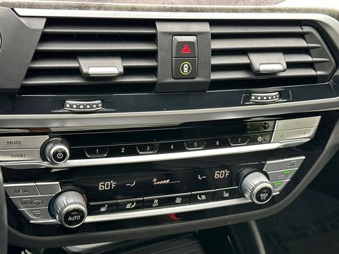 Used 2020 BMW X4 xDrive30i w/ Convenience Package image 27