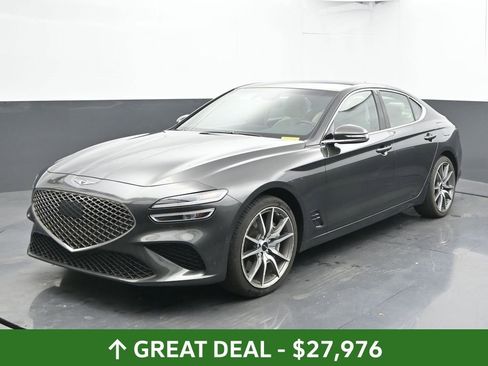 Used 2024 Genesis G70 2.5T image 6