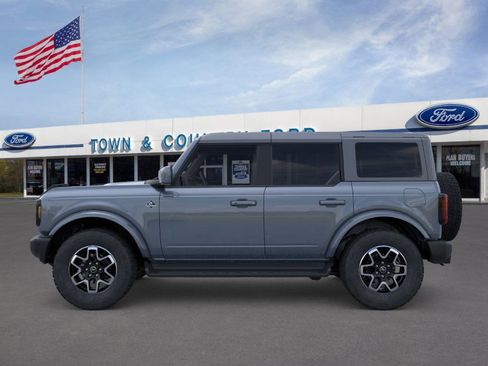 New 2025 Ford Bronco Outer Banks AWD/4WD image 3