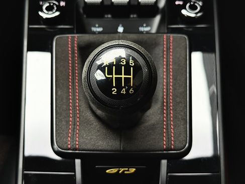 Certified 2022 Porsche 911 GT3 image 29