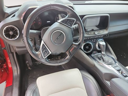 Used 2022 Chevrolet Camaro SS RWD image 11