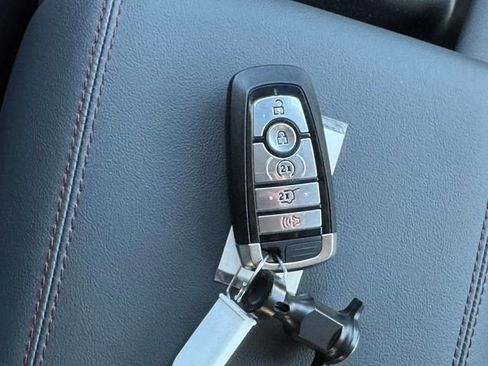 New 2026 Ford Explorer Active w/ Active Comfort Package image 24