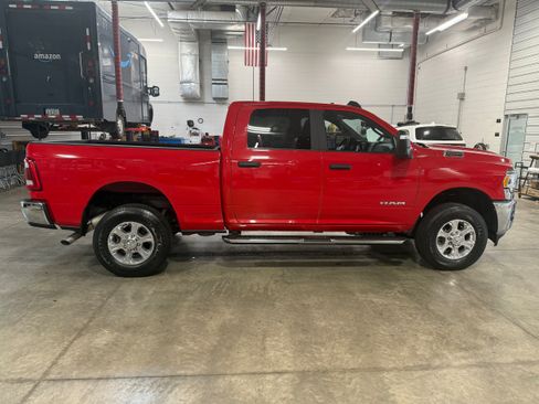Certified 2024 RAM 2500 Big Horn w/ Level 2 Equipment Group AWD/4WD image 4