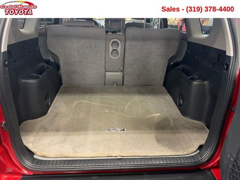 Used 2011 Toyota RAV4 4WD image 23