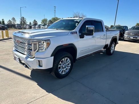 Certified 2023 GMC Sierra 2500 Denali w/ Denali Ultimate Package AWD/4WD image 29