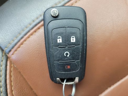 Used 2016 Buick Encore Premium AWD/4WD image 32